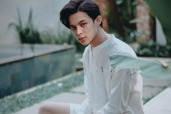 Rey Mbayang