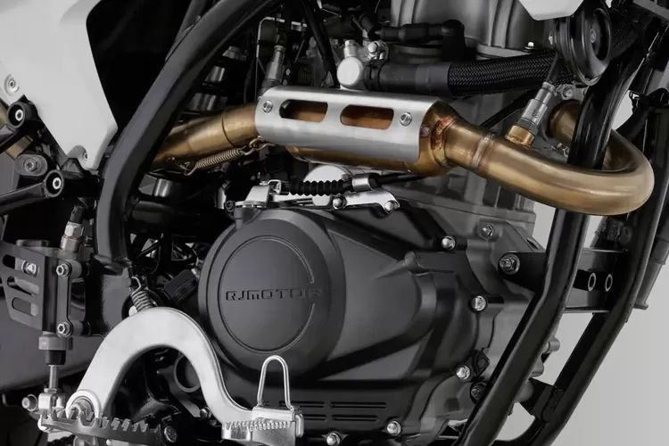 QJMotor Luncurkan COV 125 X