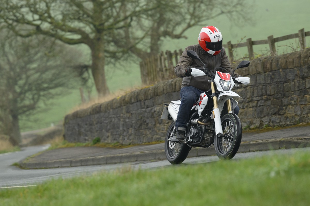 QJMotor Luncurkan COV 125 X